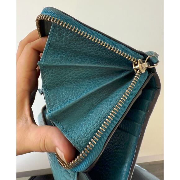 Gucci Interlocking GG Long Zip Around Wallet- Teal Preloved Great Condition - Picture 6 of 6